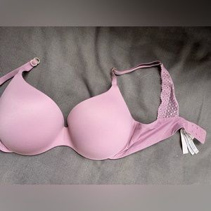 Brand New Victoria Secret Incredible Bra